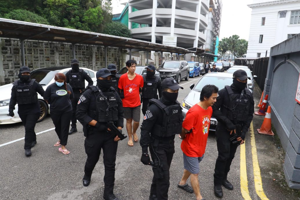 *已签发* 全国：视频：杀女子弃尸休旅车，2男1女分别被控谋杀及串谋杀害罪