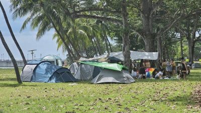 自备卡拉OK机高歌至深夜 狮城东海岸公园露营者被斥扰民