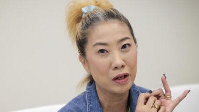 莫小玲85岁父离世 如愿与子孙共度圣诞元旦