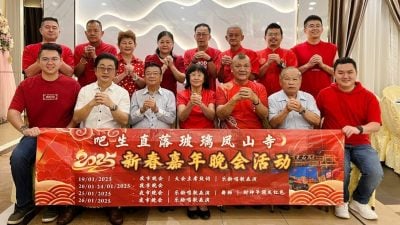 巴生直落玻璃凤山寺   19日起办大型新春庙会 