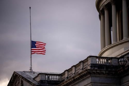 US-MEMBERS-OF-CONGRESS-RETURN-TO-CAPITOL-HILL-AFTER-NEW-YEAR-HOL:Members Of Congress Return To Capitol Hill After New Year Holiday