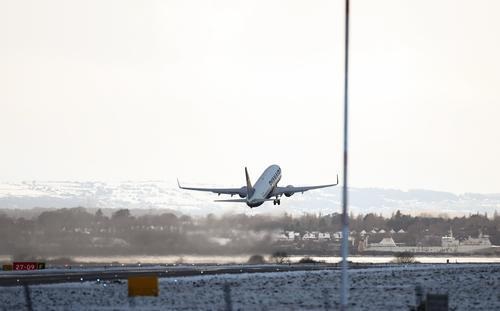 欧航空安全局：民航机飞越俄上空面临“高风险”