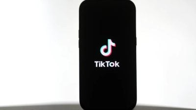 仍未能重新下载使用 已安装TikTok的旧手机 价格在美国被炒高