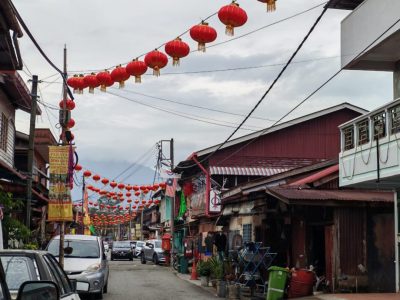 苏建祥挂逾千灯笼   吉打里4新村添年味