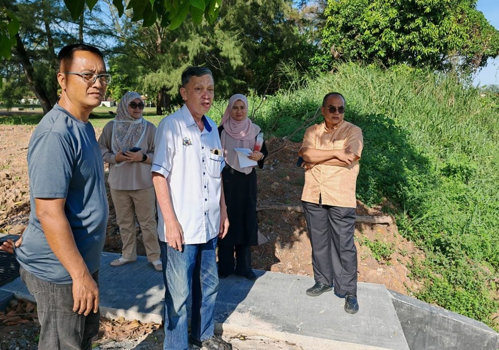 （古城封面副文）万佳市排水沟获提升盼彻底解决严重积水问题