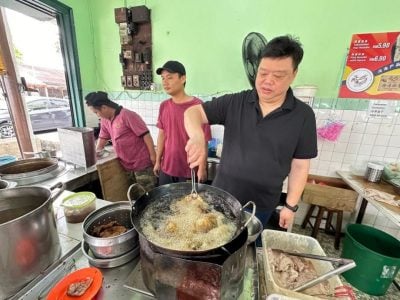 议员好介绍 | 从小光顾兴隆台湾面馆 陈炜建最爱纯正排骨面