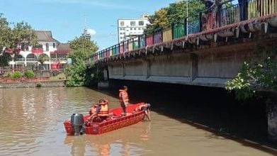 男子桥上失踪影 4小时后遗体寻获