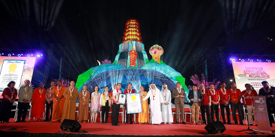 CNY lantern festival on Legend of White Snake at Dong Zen Temple