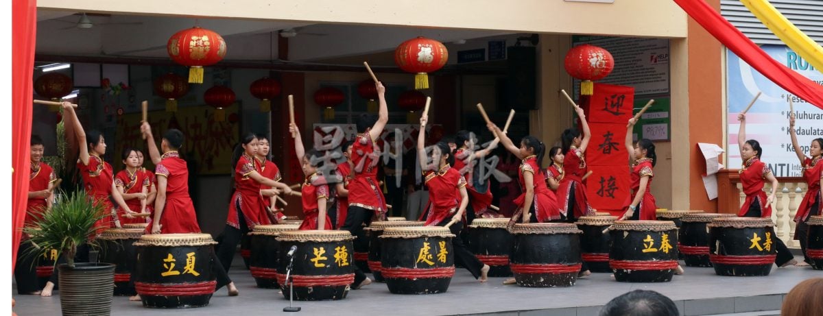 谢琪清：解决教师短缺  应大增师训录取名额