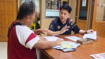 被指洗黑钱卖车凑钱．男子遭卷走22万