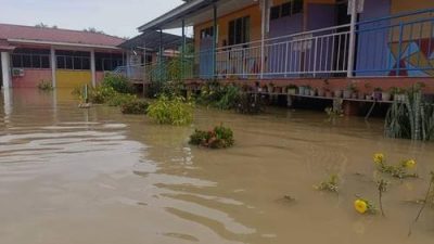 各地受灾学校清理中　保佛14校仍泡水