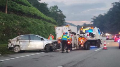 单亲爸大道停车施救 却遭后方失控车撞击 不幸毙命