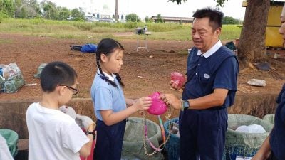 每月到斑鸠湾城镇分类   慈济人快乐做环保