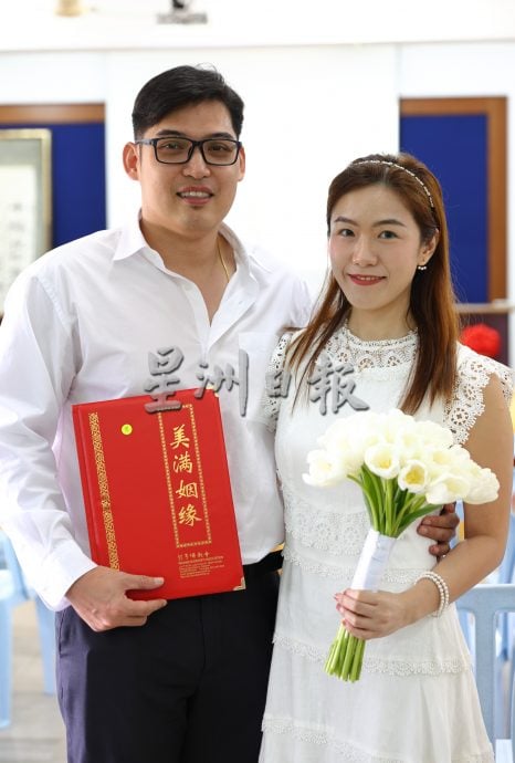 东：佛教会元宵节注册结婚