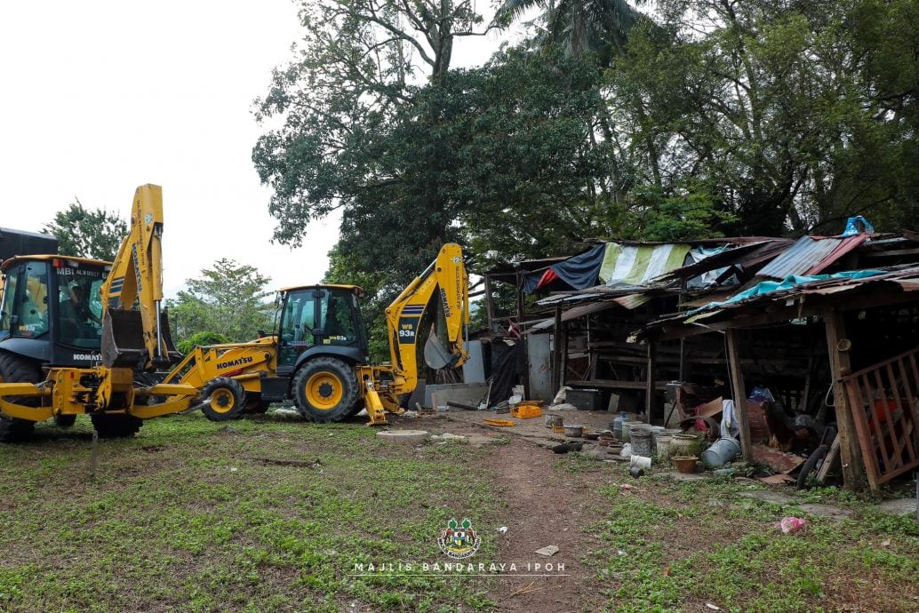 展首阶段行动 怡市厅再拆9违例建筑