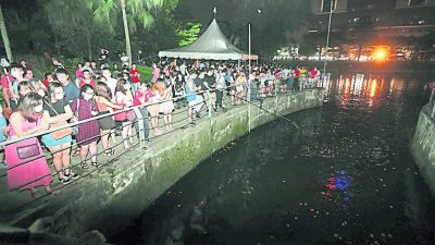 多地闹元宵 要去哪玩？Taman Jaya复办元宵抛柑