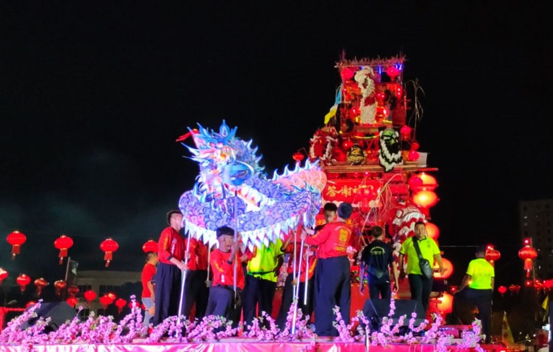 （大北马）“大山脚福德正神会2025年鱼池区忠华龙狮团高空拜天公”44呎高台刷新大马纪录大全