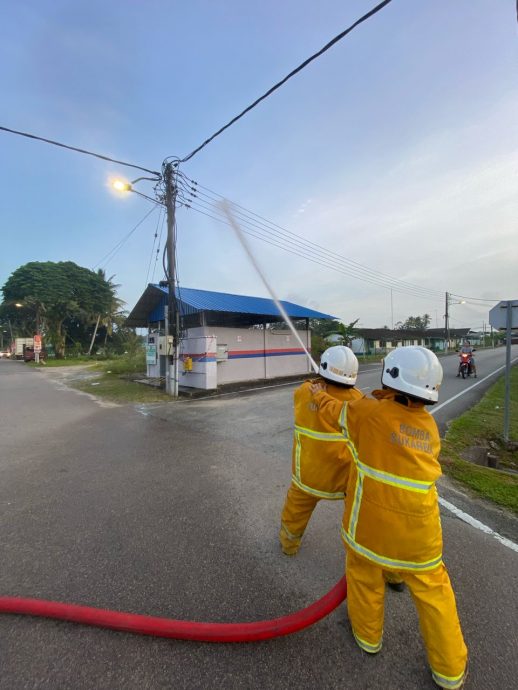 疑神台蜡烛起火   巫裔邻居助灭火