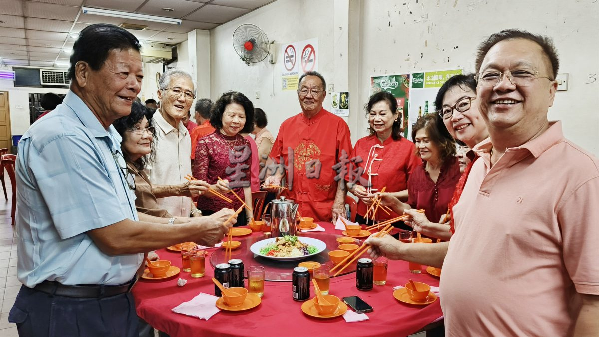 NS庇朥／庇朥客家公会新春团拜，理事会员及家属踊跃出席