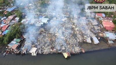 斋月前1天违章屋区大火 80屋烧毁669人失家园