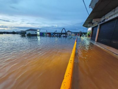 巴生沿海迎大涨潮   慎防大雨+涨潮双夹击